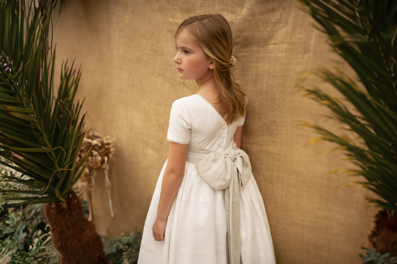 Coordinanos Vestidos y Trajes para Comuni n y bautizos